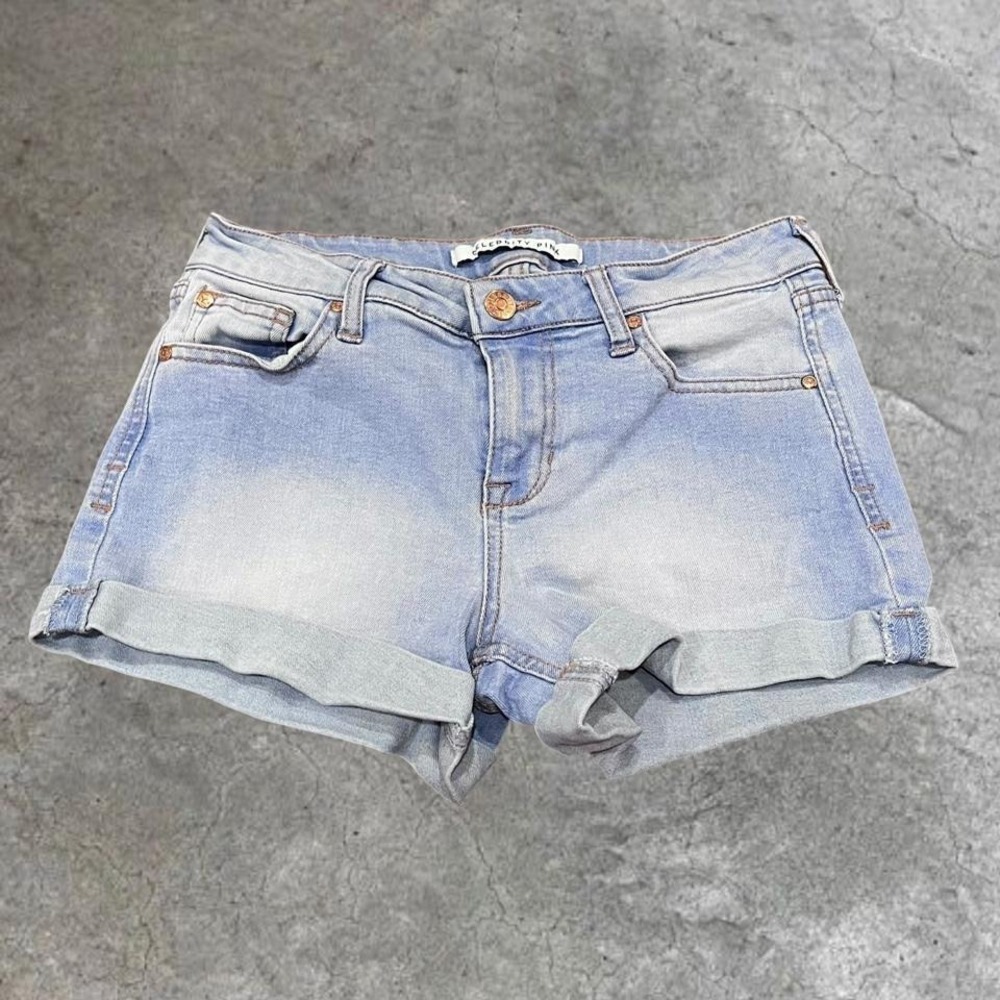 y2k light wash mini jean shorts size 26